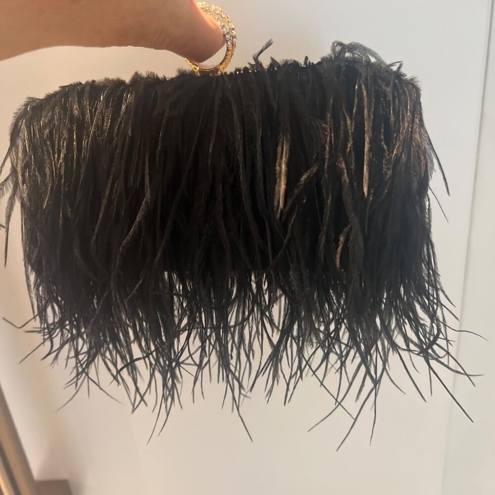 Neiman Marcus Black Ostrich Feather Clutch Bag - Picture 4 of 12